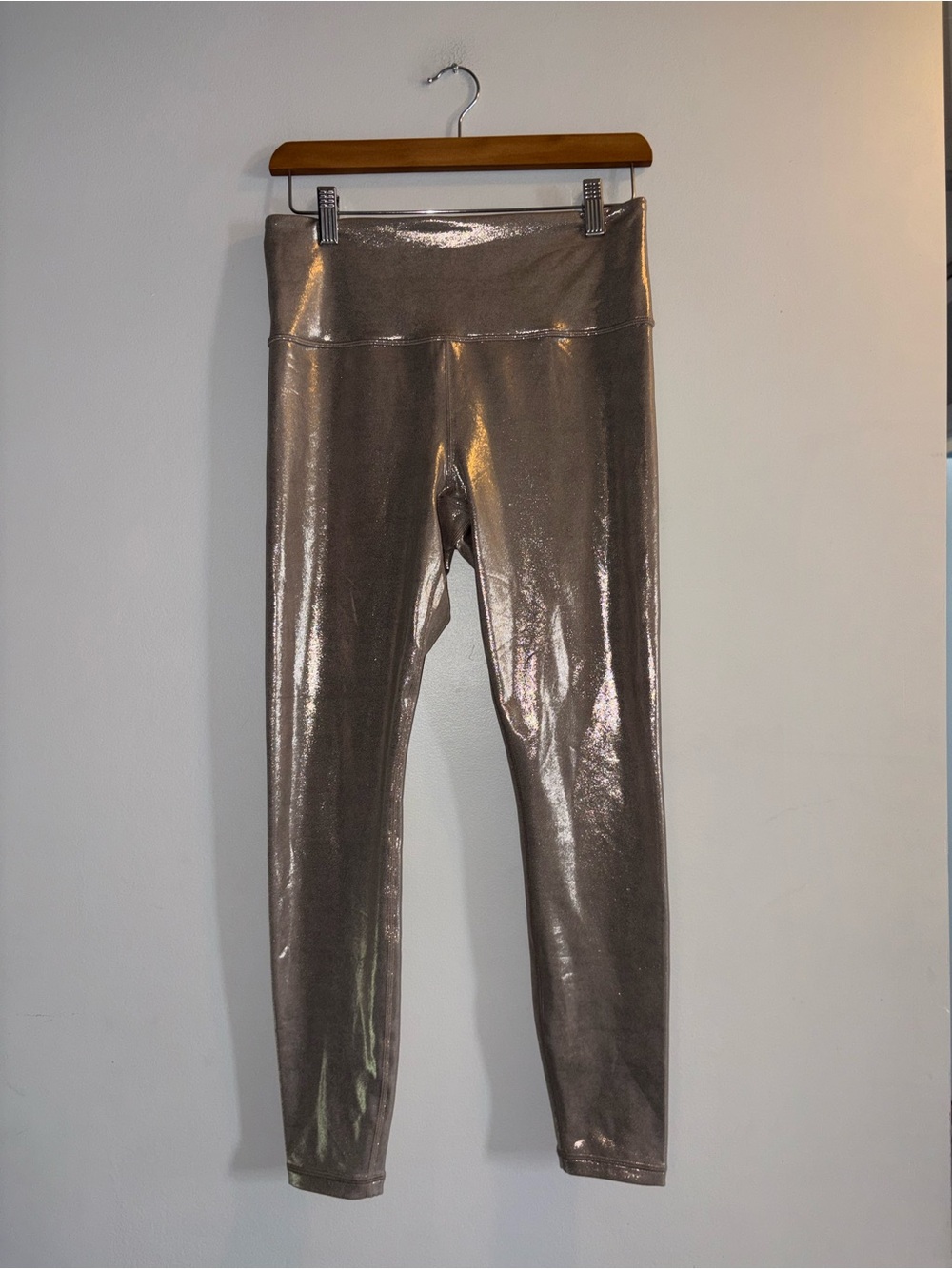 Athleta | Gold Sheen Leggings